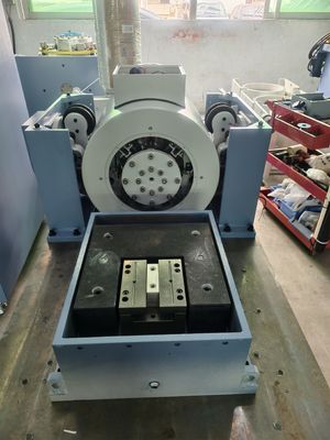 System badań drgań w układzie sinus on random do badań laboratoryjnych baterii