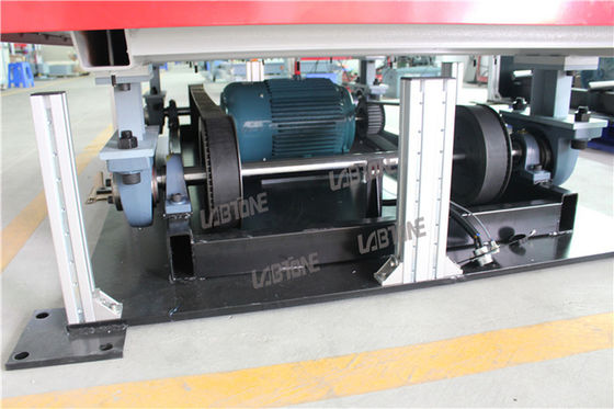 Testy wibracyjne na stole wibracyjnym z częstotliwością 2-5 Hz i trybem wibracji z niewyważeniem 30 stopni