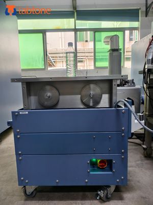 Mechaniczny stół wibracyjny do testowania wibracyjnego komponentów elektronicznych z zakresem częstotliwości 5-80 Hz i maksymalnym obciążeniem 50 kg